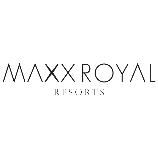 Maxx Royal
